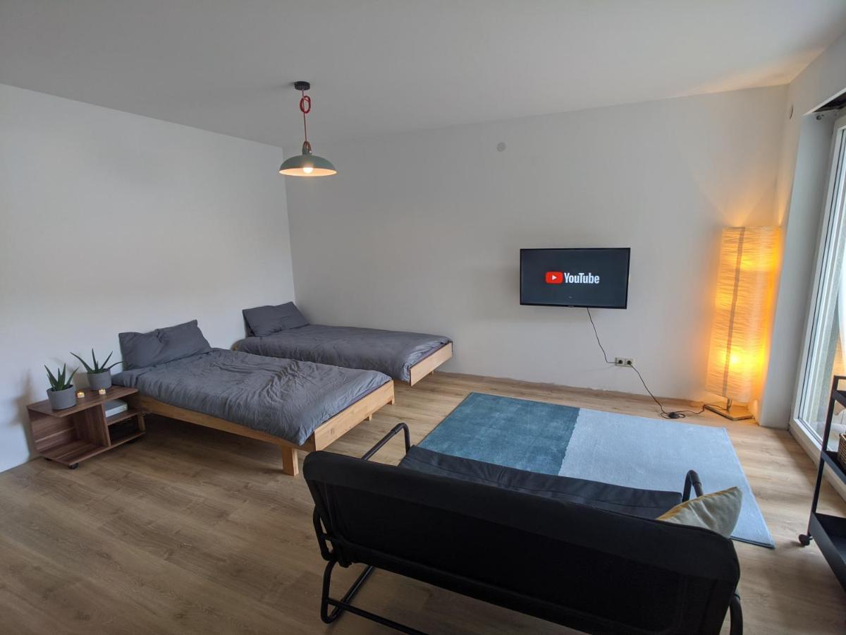 Ideales Messe Appartment 15Min Fahrtweg Kirchheim unter Teck Exterior foto