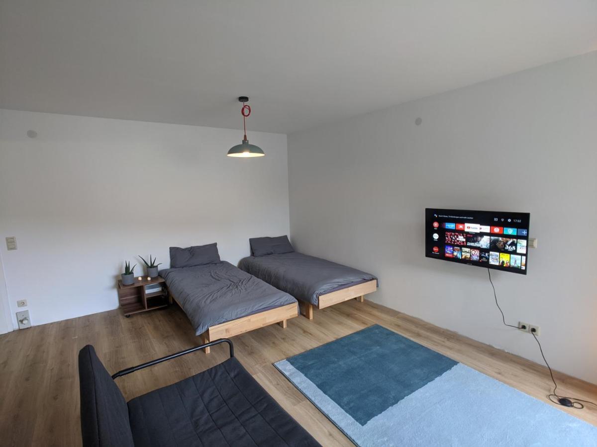 Ideales Messe Appartment 15Min Fahrtweg Kirchheim unter Teck Exterior foto